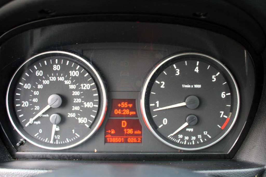 Used 2006 BMW 330i Sedan RWD image 20