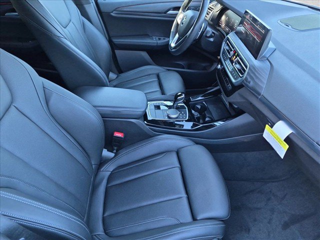 Used 2024 BMW X3 sDrive30i w/ Convenience Package RWD image 23