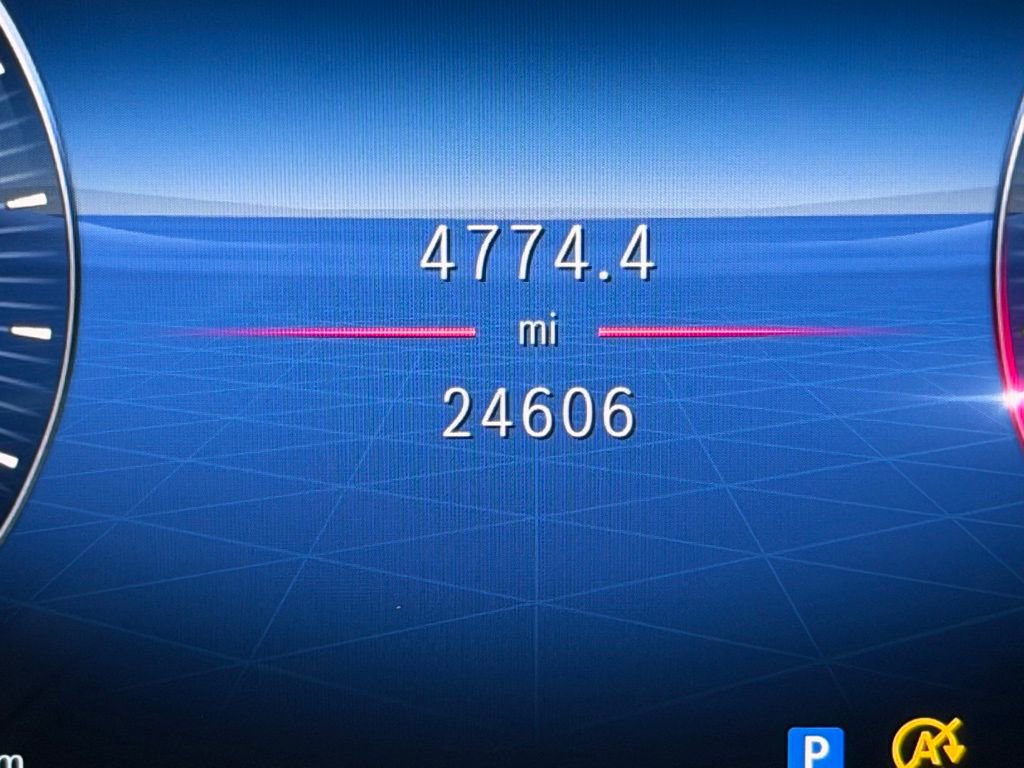 Used 2025 Mercedes-Benz CLA 250 4MATIC image 34