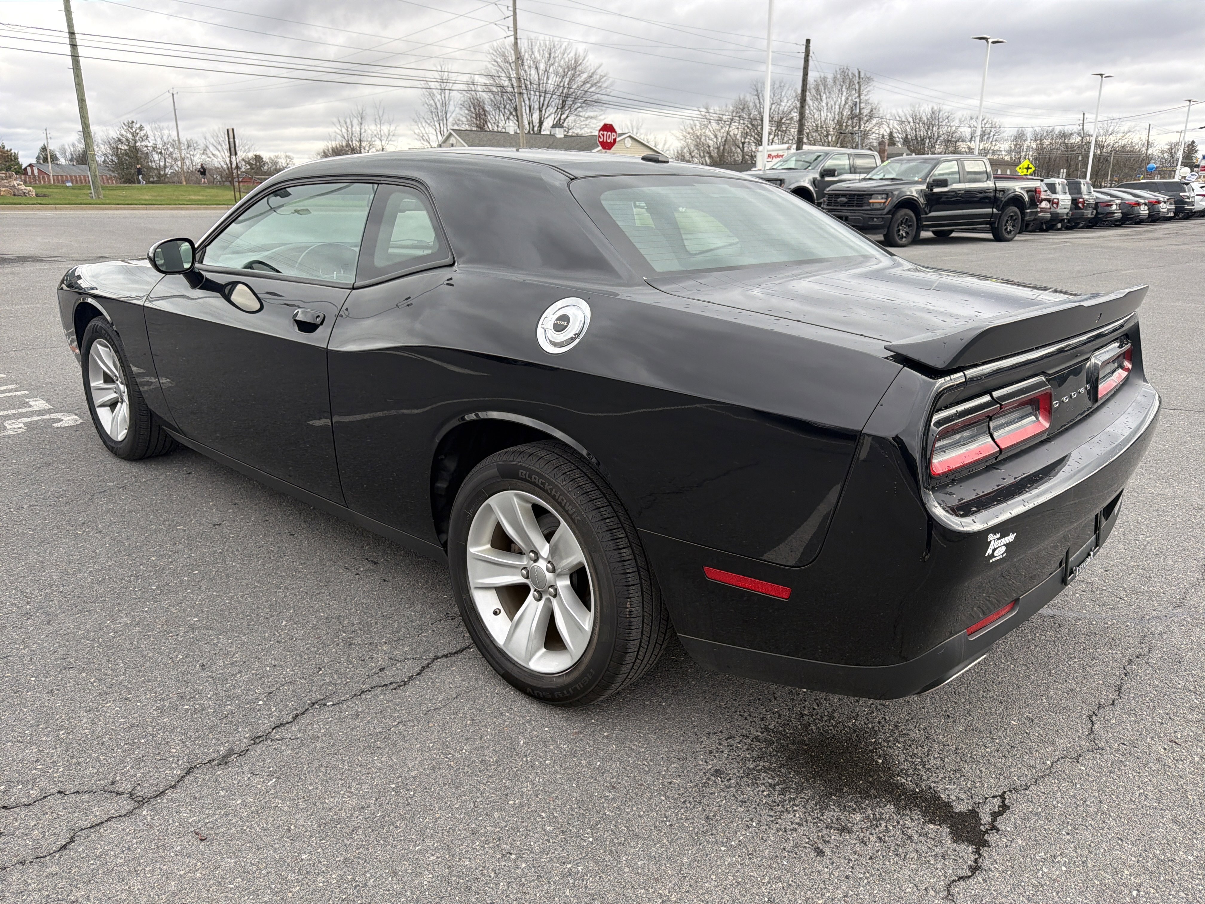Used 2023 Dodge Challenger SXT image 6