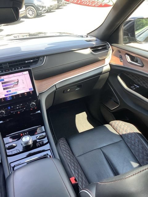 Certified 2023 Jeep Grand Cherokee Summit AWD/4WD image 18