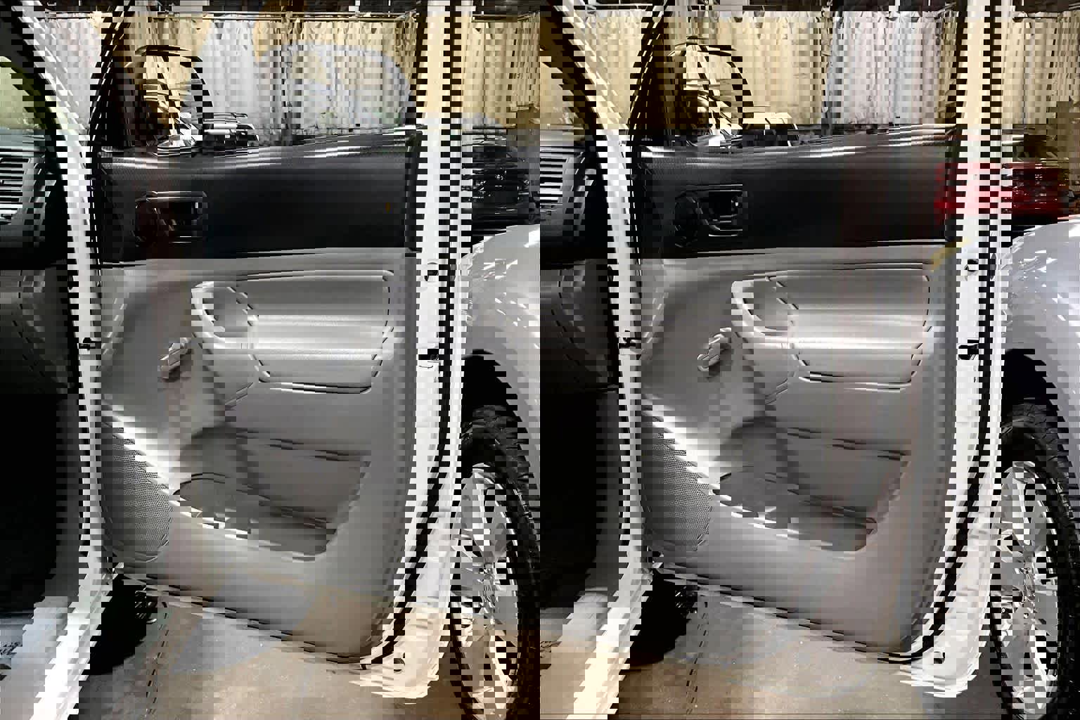 Used 2013 Toyota Tacoma 2WD Regular Cab image 18