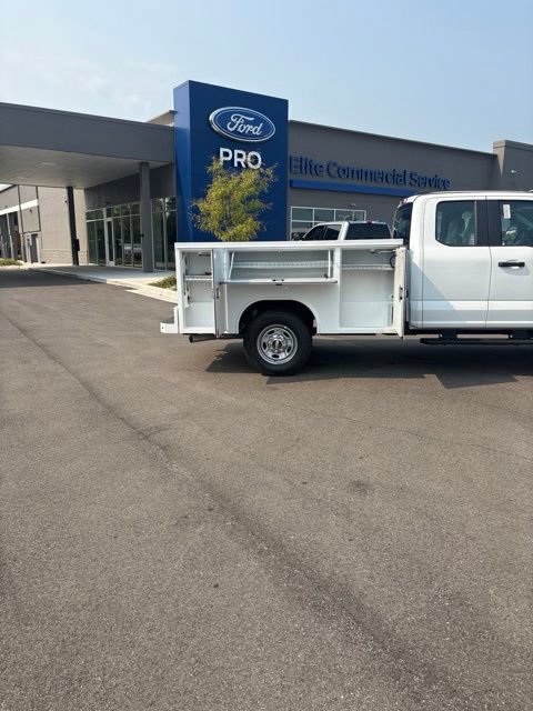 New 2026 Ford F250 XL w/ XL Chrome Package AWD/4WD image 25