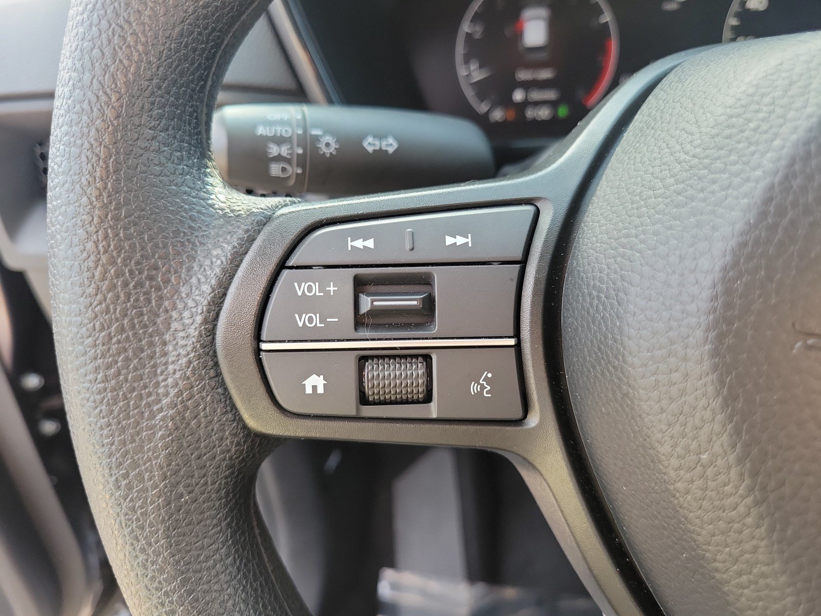 Used 2026 Honda CR-V LX image 18