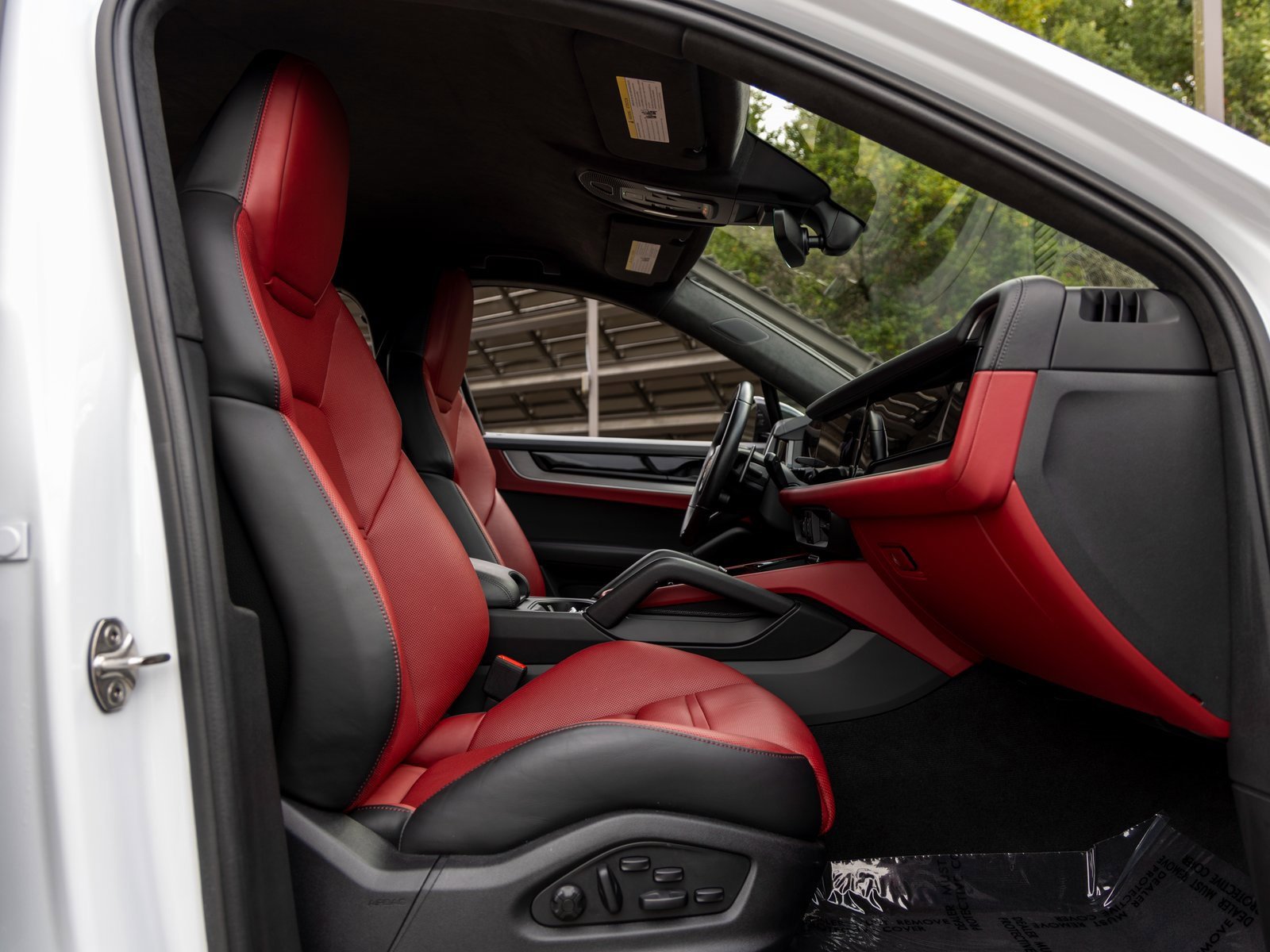 Certified 2024 Porsche Cayenne Turbo GT image 52