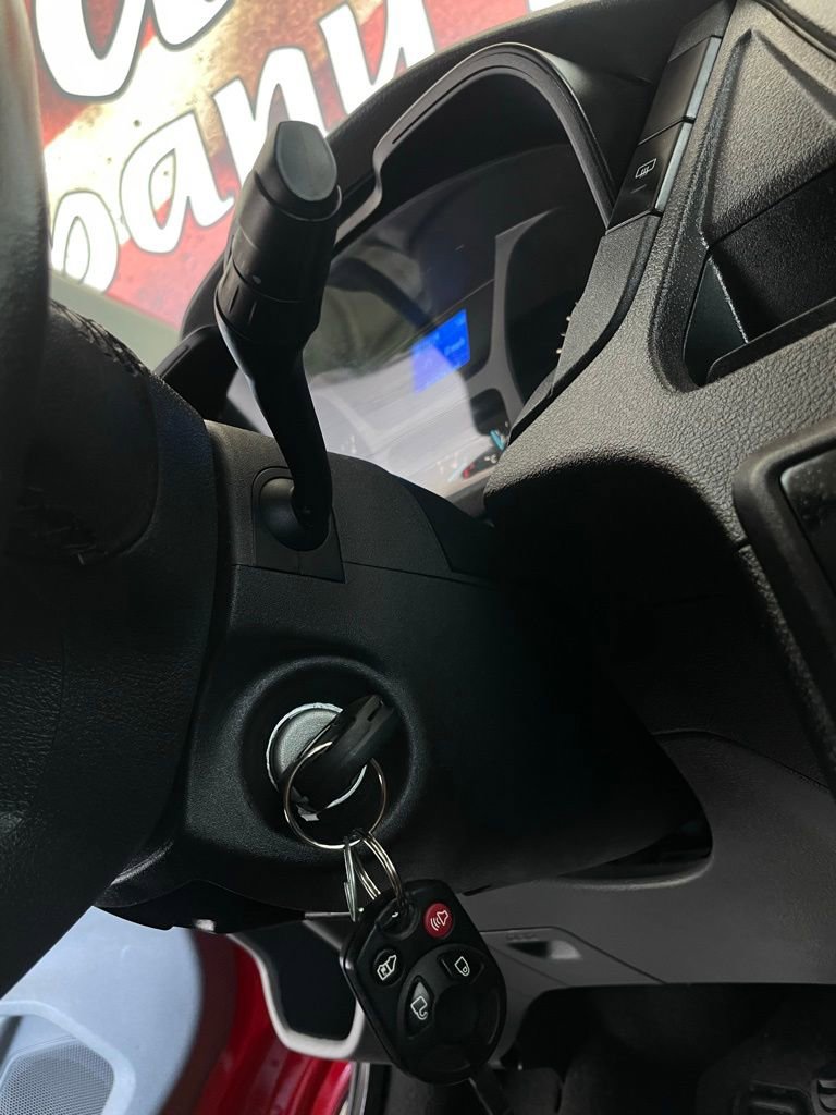 Used 2016 Ford Transit 150 XL image 22