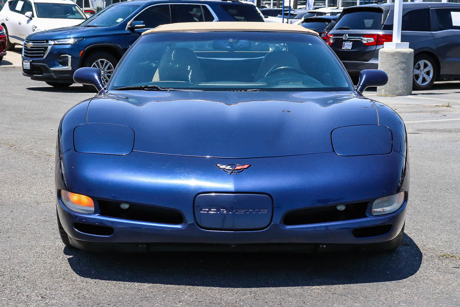 Used 2001 Chevrolet Corvette Convertible w/ Preferred Equipment Group2 RWD image 2