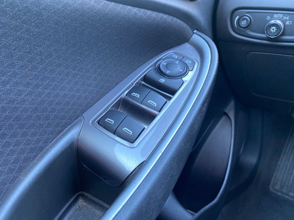 Used 2024 Chevrolet Malibu LT FWD image 30