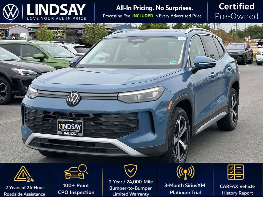 Used 2025 Volkswagen Tiguan SE AWD/4WD image 4