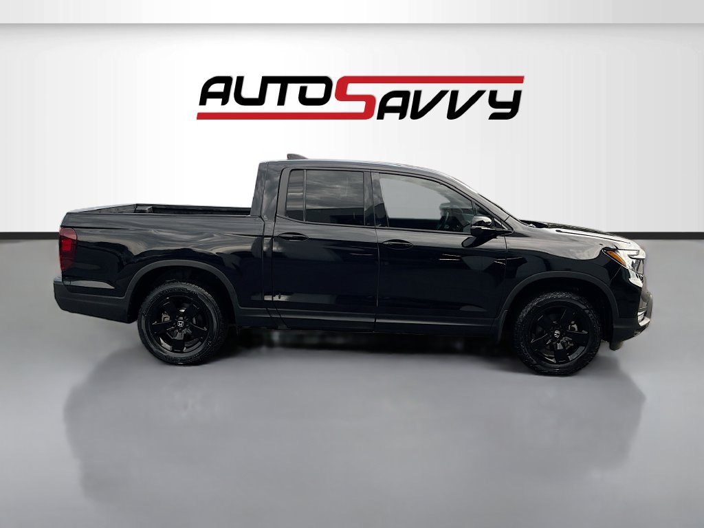 Used 2025 Honda Ridgeline Black Edition image 8