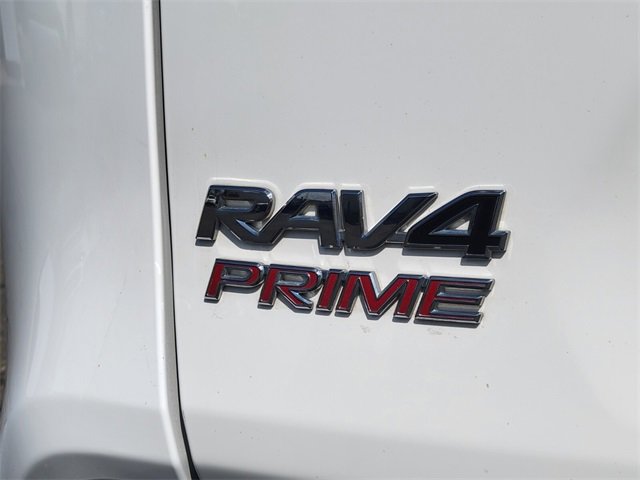 Used 2022 Toyota RAV4 SE image 11
