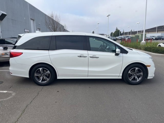 Used 2018 Honda Odyssey Elite image 4