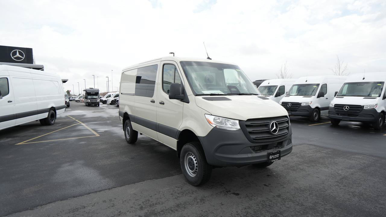 New 2026 Mercedes-Benz Sprinter 2500 image 3