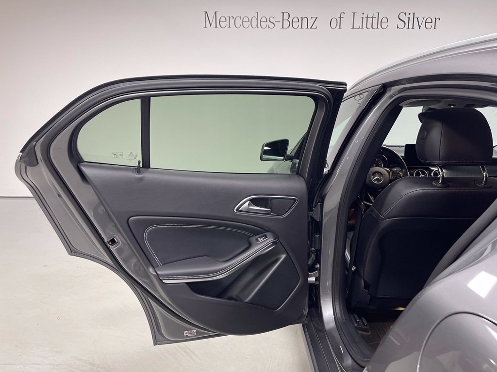 Certified 2020 Mercedes-Benz GLA 250 4MATIC image 23