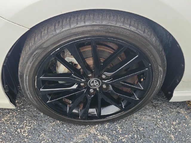 Used 2022 Toyota Camry XSE FWD image 7