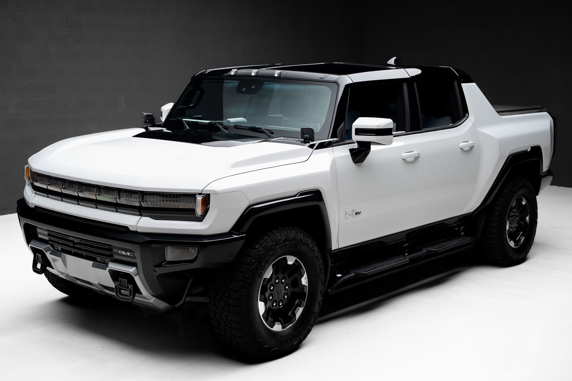 Used 2022 GMC Hummer EV Edition 1 w/ LPO, Illumination Package AWD/4WD image 5