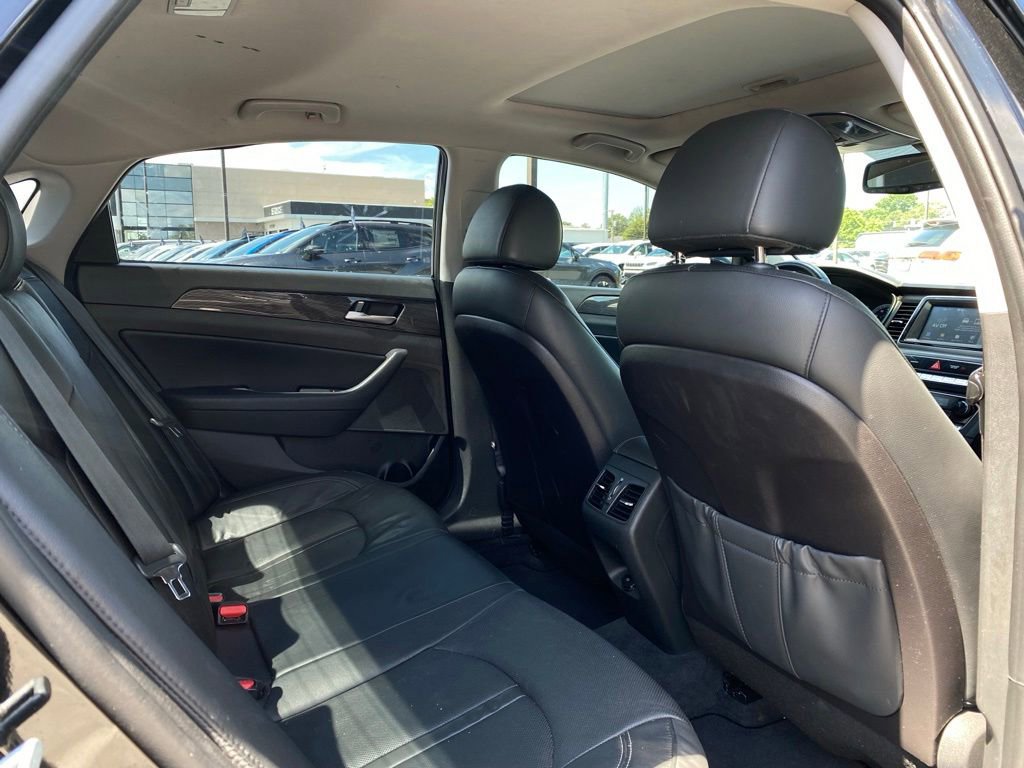 Used 2019 Hyundai Sonata Limited FWD image 27