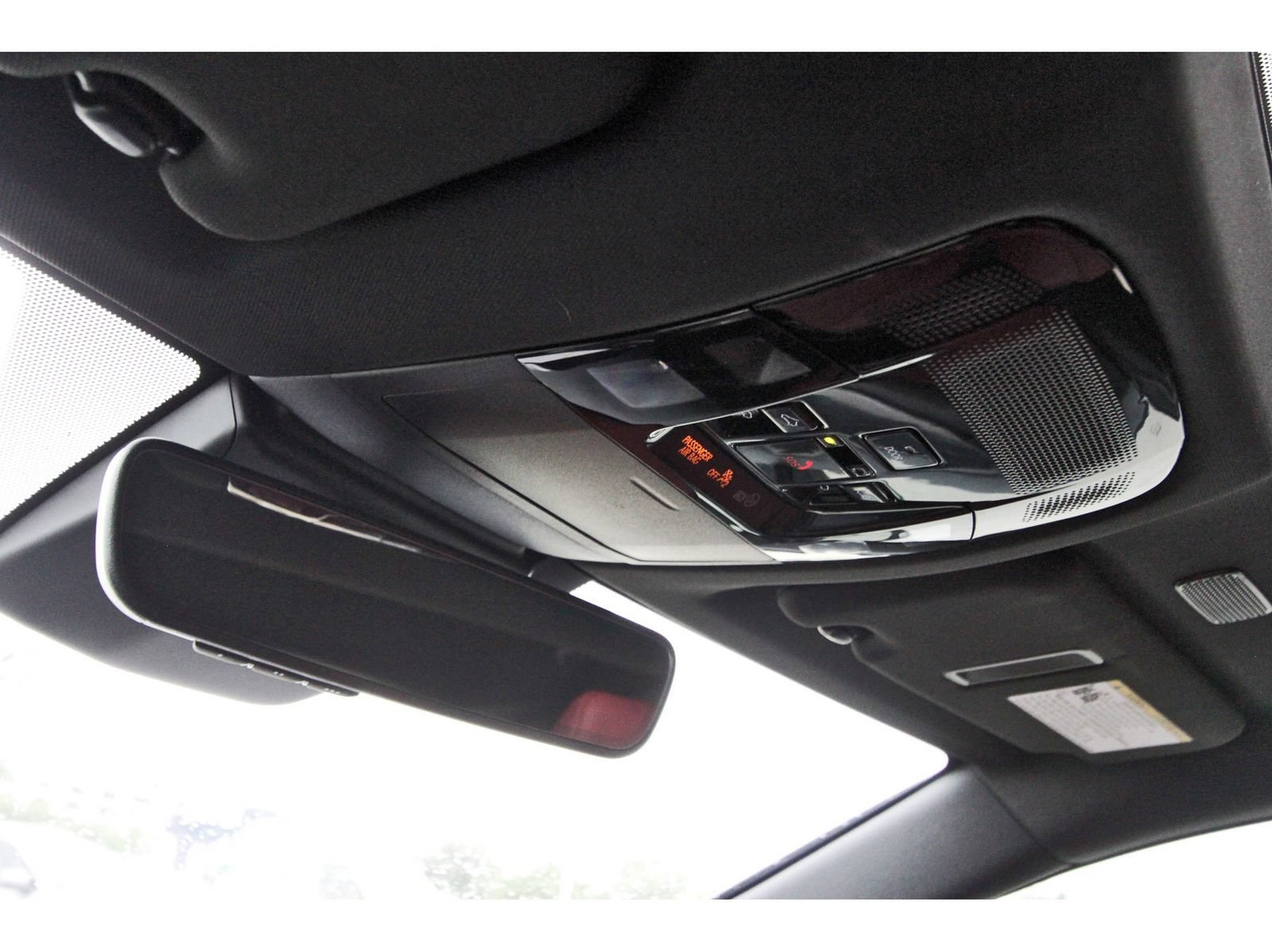 Used 2025 Lexus NX 250 FWD w/ Towing Package (2000 Lbs) image 23