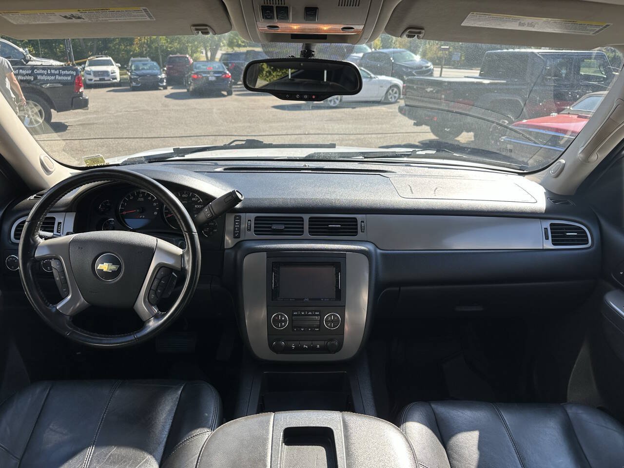 Used 2011 Chevrolet Tahoe LT w/ Luxury Package AWD/4WD image 29