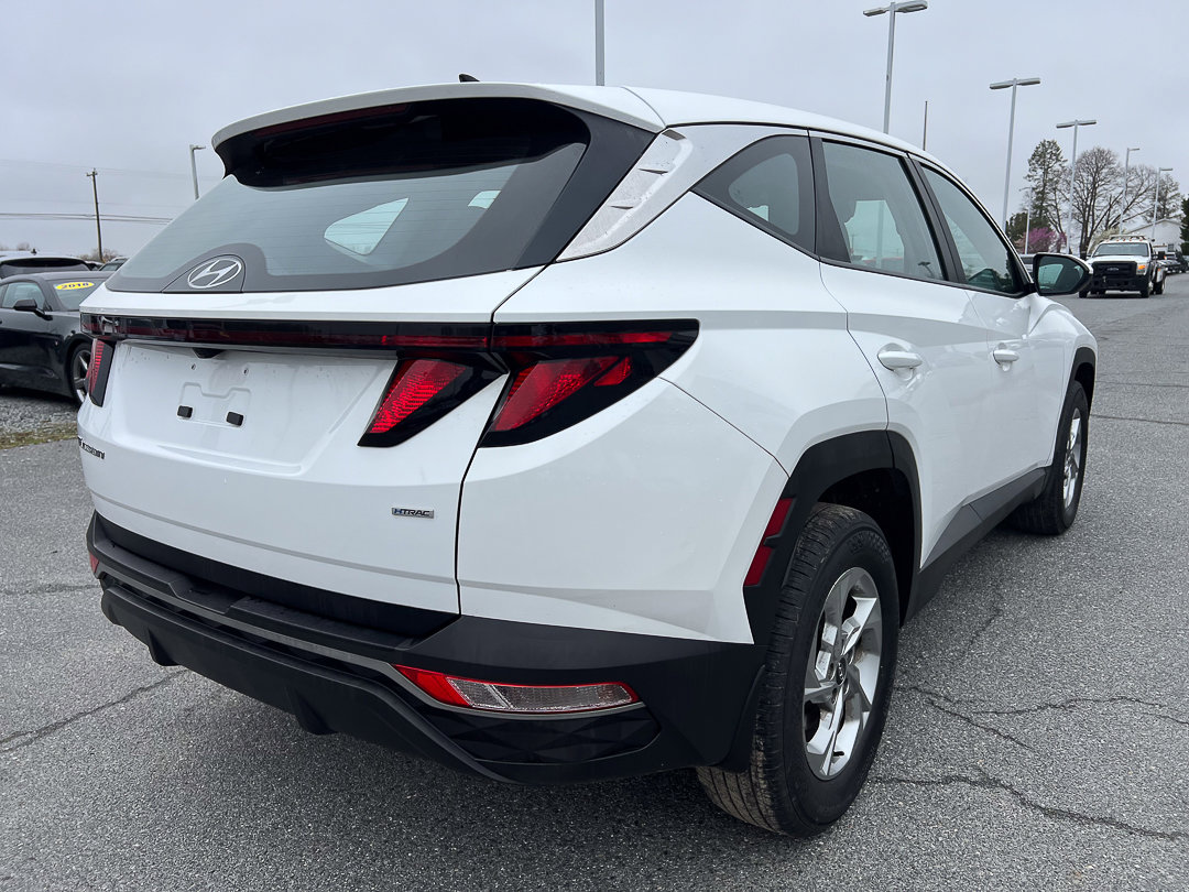 Used 2023 Hyundai Tucson SE image 19
