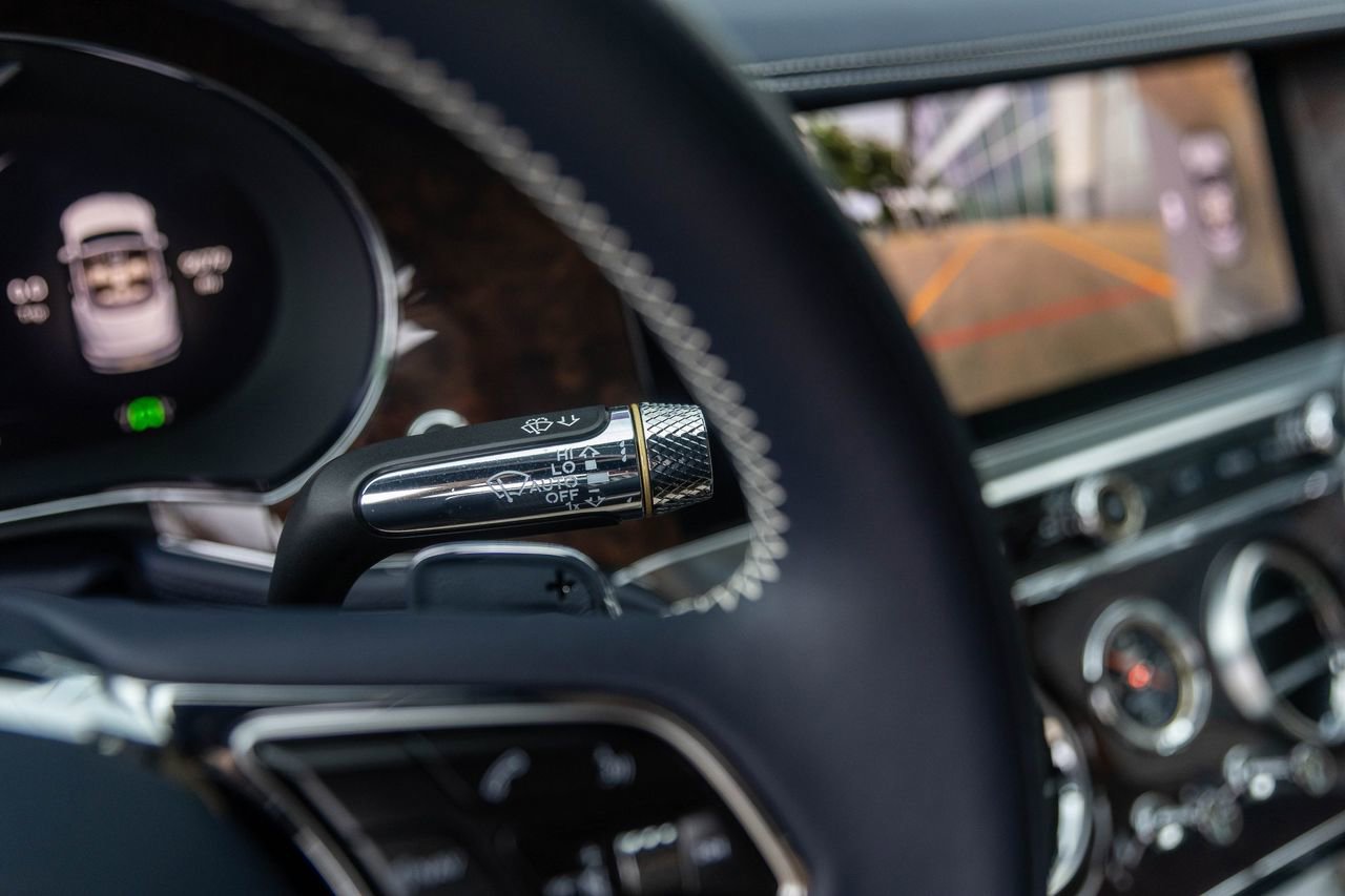 Used 2023 Bentley Continental GT Mulliner AWD/4WD image 38