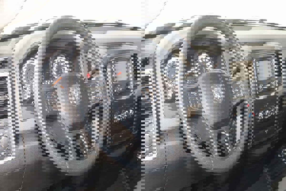 Used 2015 RAM 1500 Tradesman w/ Power & Remote Entry Group image 6