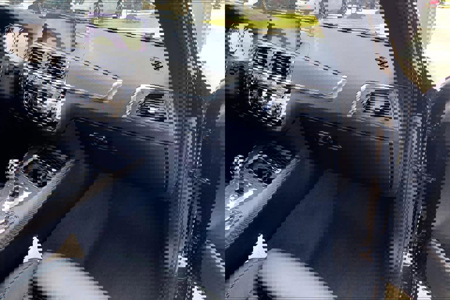 Used 2018 BMW M2 image 16