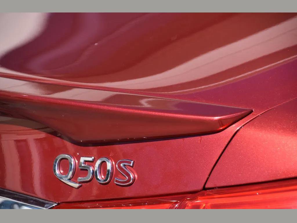 Used 2016 INFINITI Q50 Red Sport 400 AWD/4WD image 27
