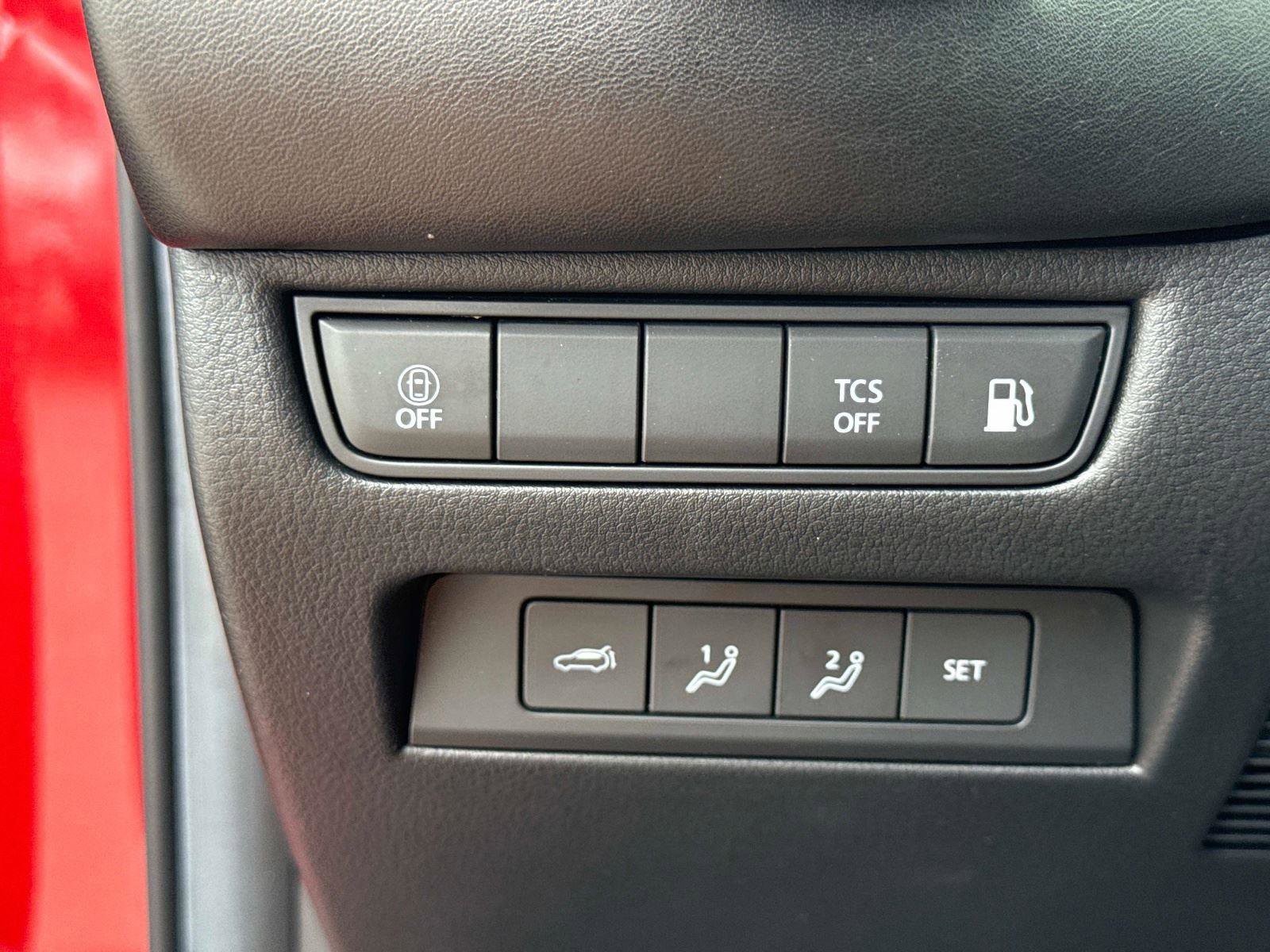 Certified 2025 MAZDA CX-50 2.5 Hybrid w/ Weather Package image 32