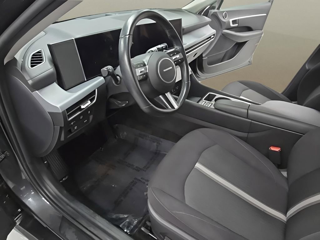 Certified 2025 Hyundai Sonata SEL image 12