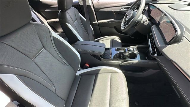 New 2025 Buick Envision Sport Touring image 21