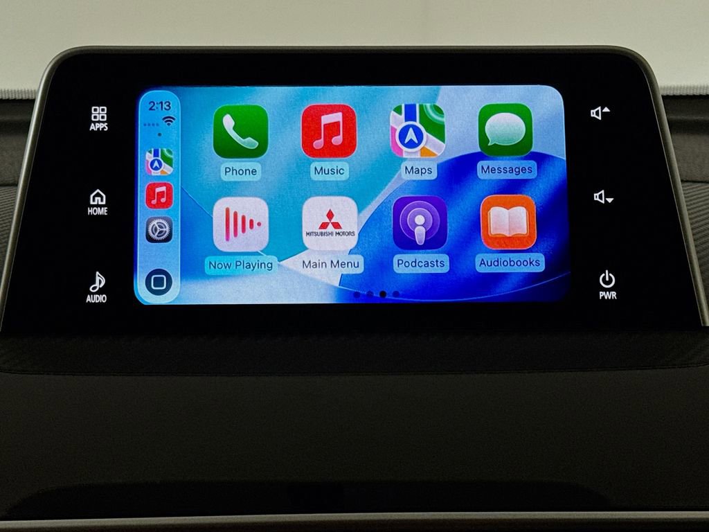 Used 2020 Mitsubishi Eclipse Cross LE image 15