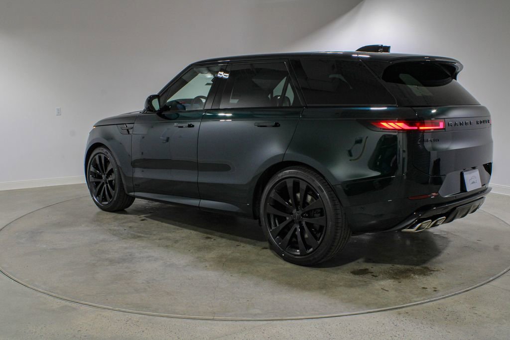 New 2026 Land Rover Range Rover Sport Dynamic SE image 3