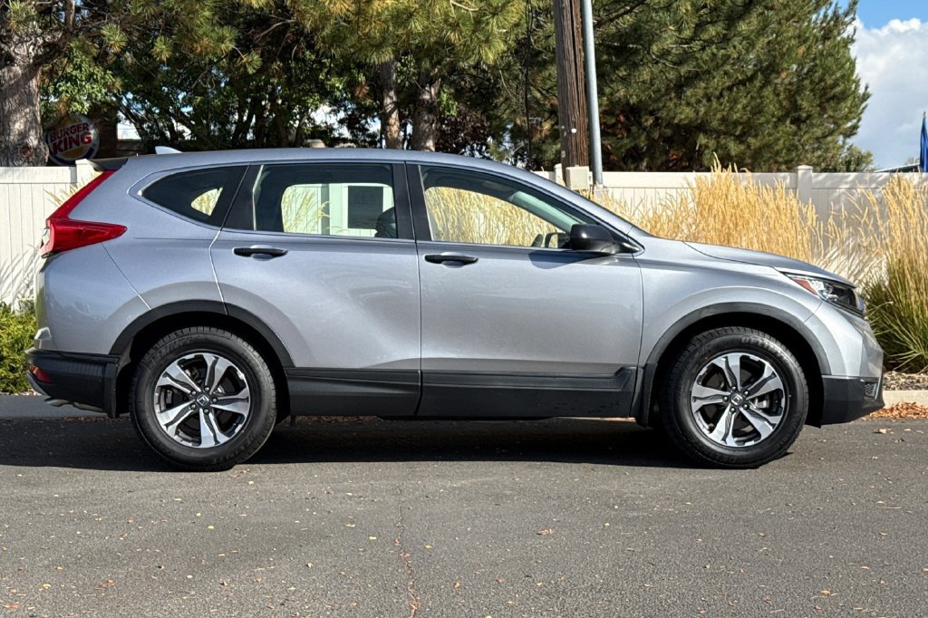 Used 2017 Honda CR-V LX image 11