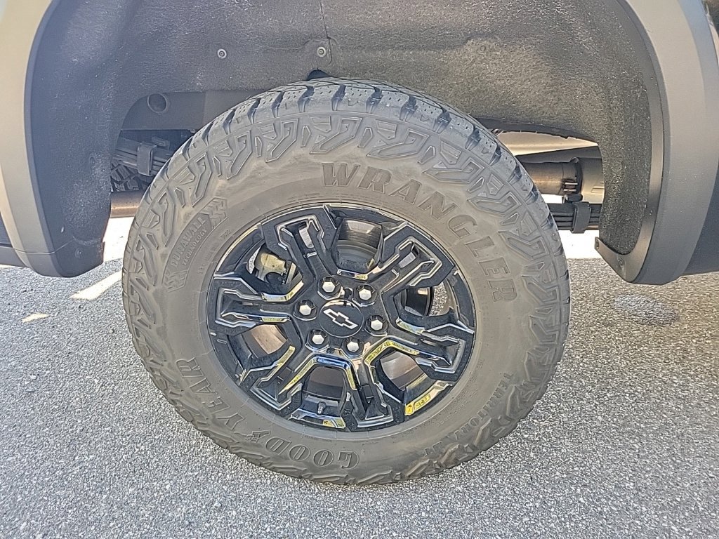 Used 2023 Chevrolet Silverado 1500 ZR2 AWD/4WD image 28