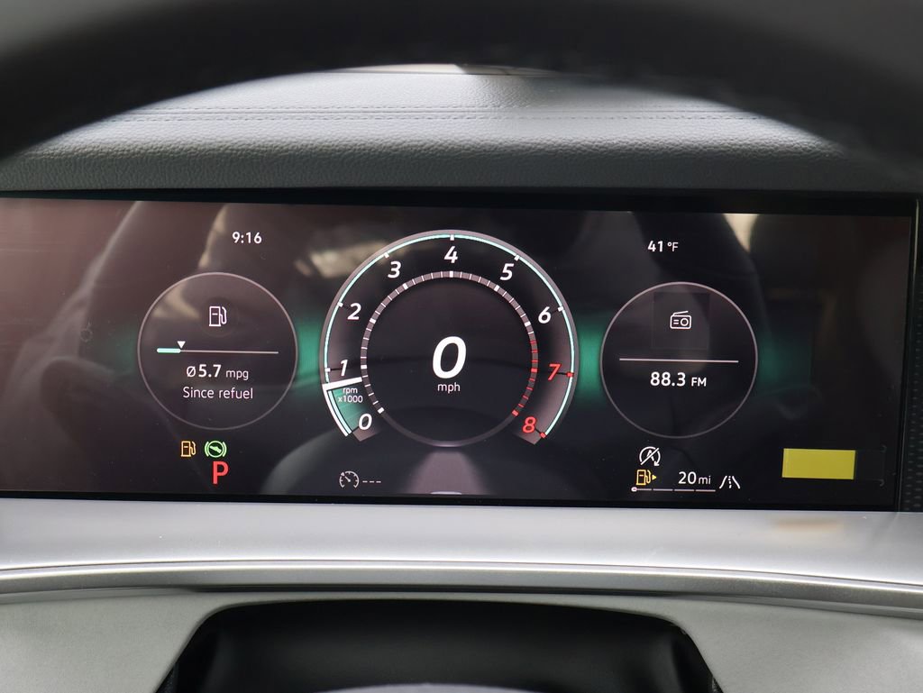 New 2026 Volkswagen Tiguan SE R-Line image 32