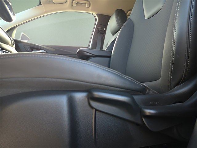 Used 2022 Buick Encore GX Preferred w/ Sport Touring Package image 15