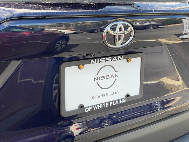 Used 2025 Toyota RAV4 XLE w/ Convenience Package AWD/4WD image 28