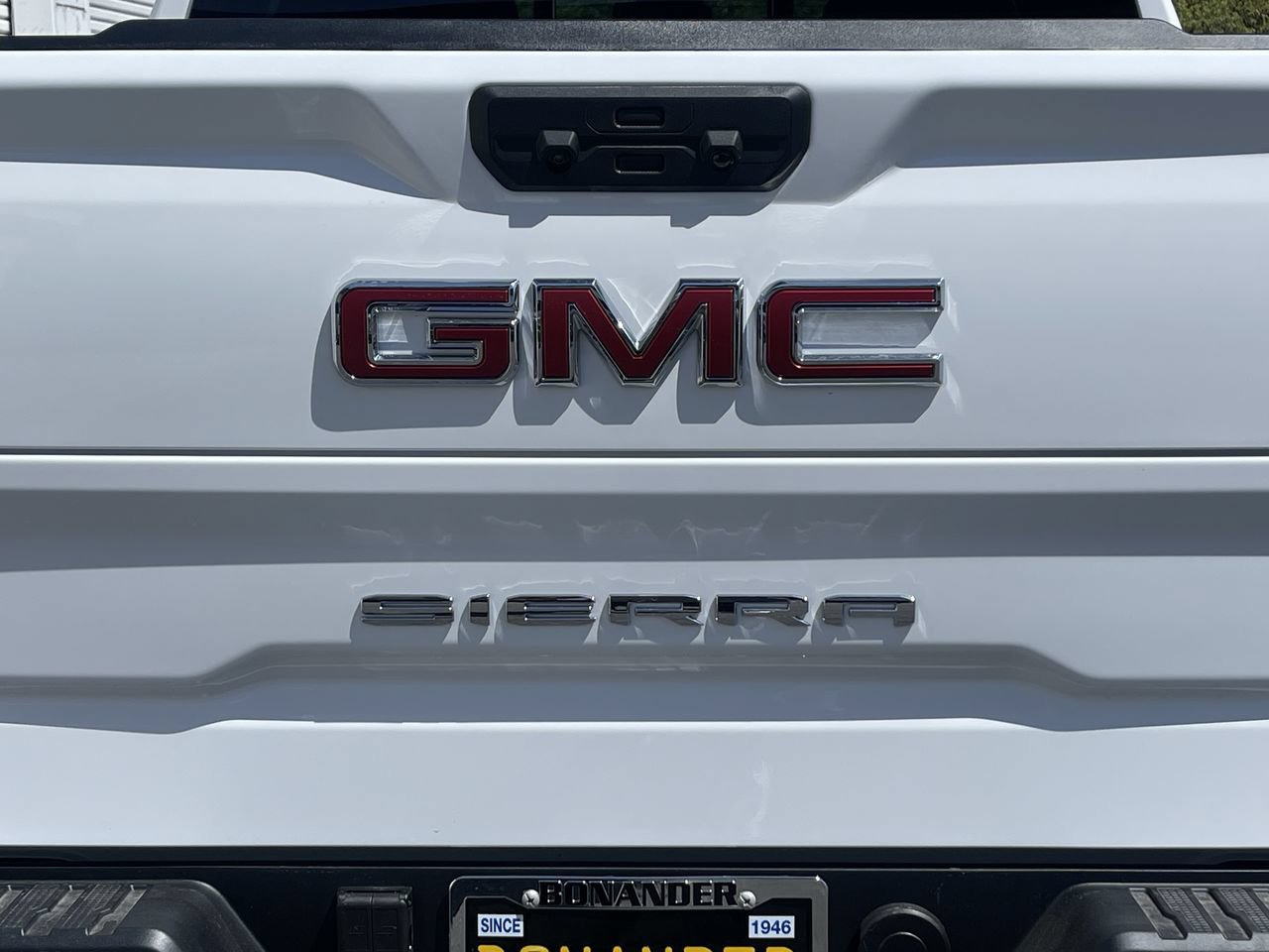 New 2026 GMC Sierra 1500 SLT w/ SLT Premium Plus Package AWD/4WD image 32