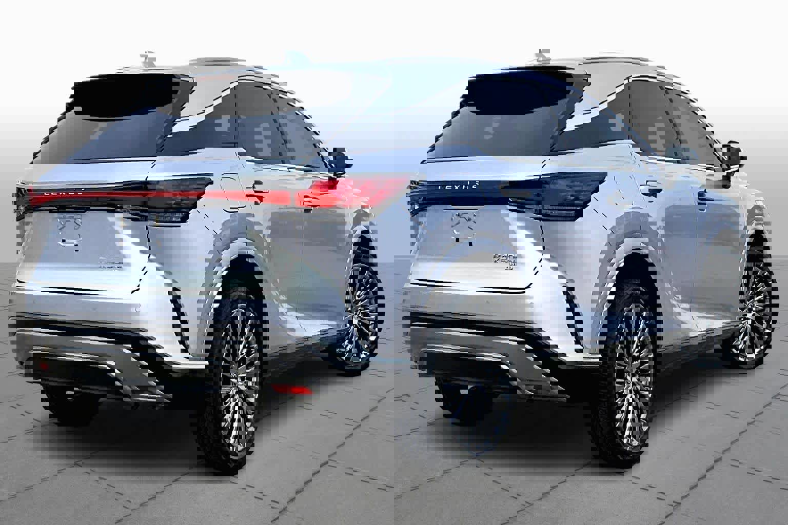 Certified 2025 Lexus RX 450h Luxury w/ Convenience Package image 24