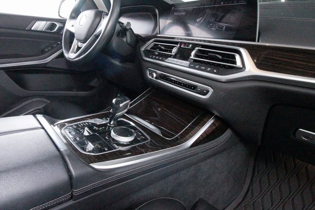 Used 2020 BMW X7 xDrive40i w/ Cold Weather Package image 35