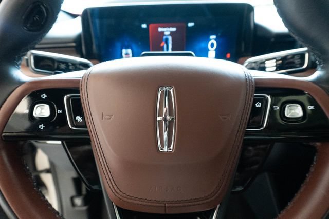 Used 2025 Lincoln Aviator Reserve w/ Illumination Package AWD/4WD image 23