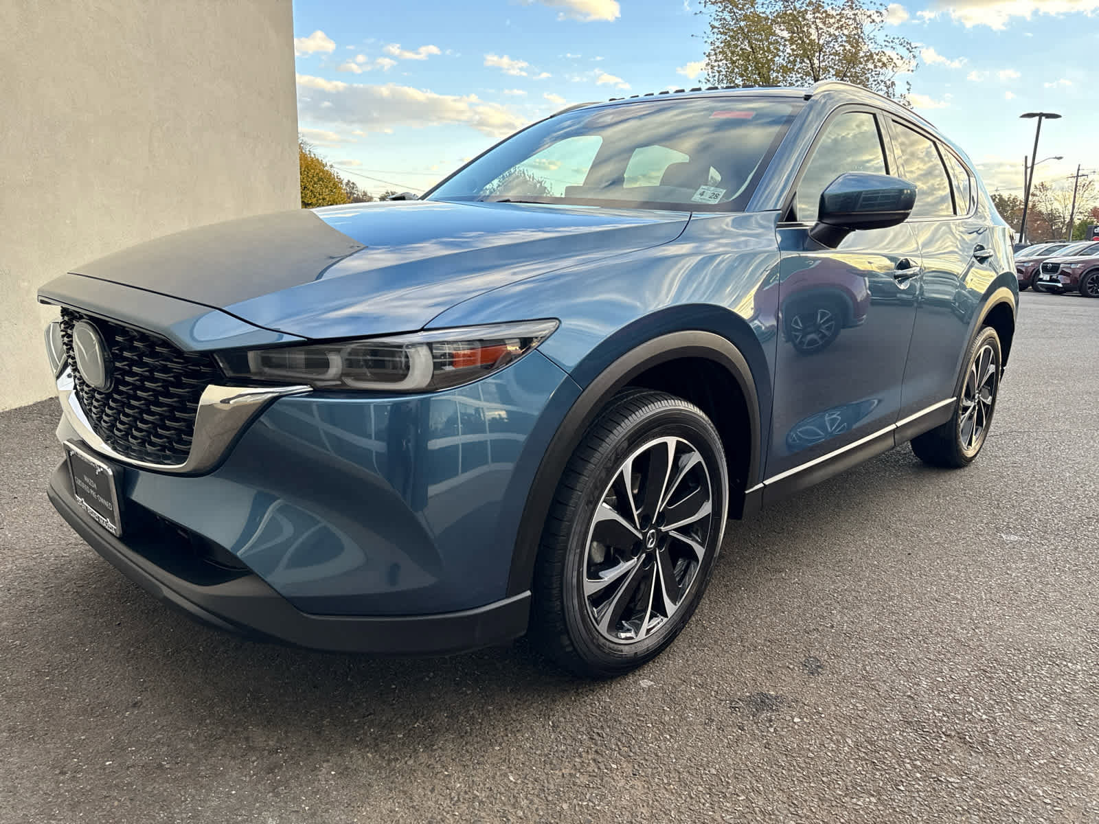 Certified 2023 MAZDA CX-5 AWD 2.5 S w/ Premium Plus Pkg image 2