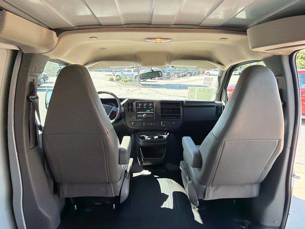 Used 2025 Chevrolet Express 2500 Extended w/ Driver Convenience Package RWD image 29