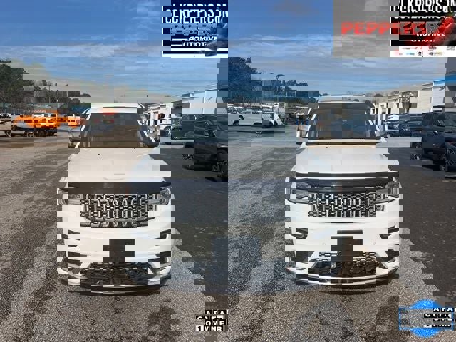 Used 2020 Jeep Grand Cherokee Summit w/ Skid Plate Group image 9