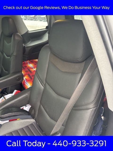 Used 2019 Cadillac Escalade Luxury image 13