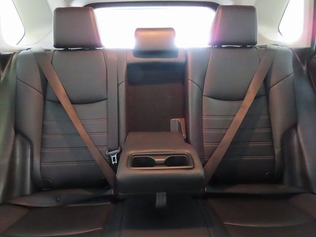 Used 2019 Toyota RAV4 XLE Premium image 28