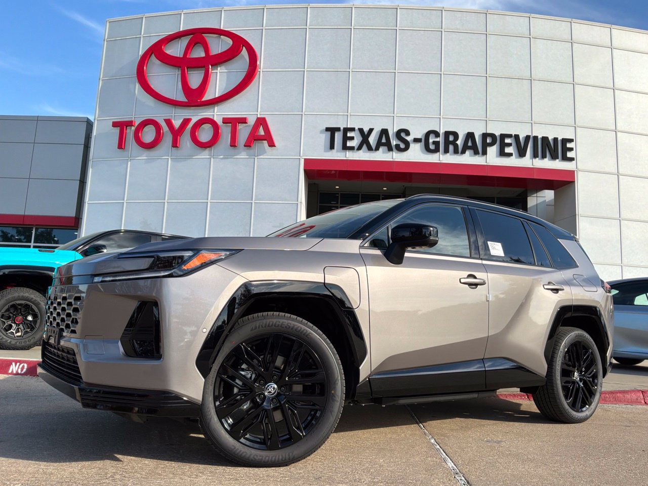 New 2026 Toyota RAV4 XSE w/ Panoramic Sun Roof Package AWD/4WD image 2