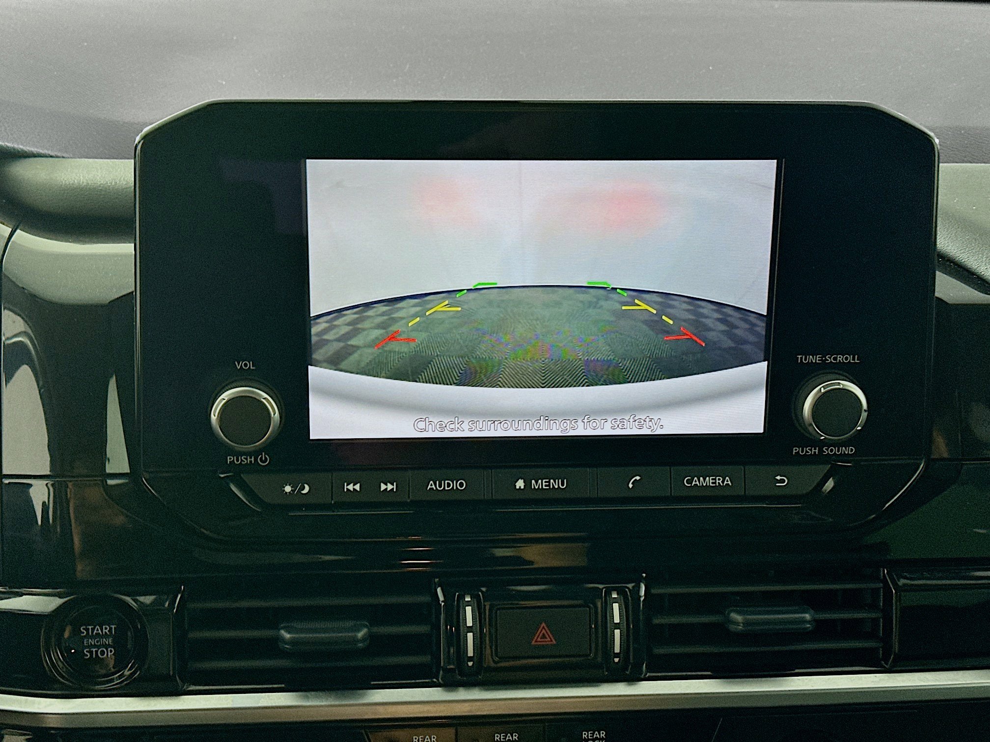 Used 2025 Nissan Pathfinder SV image 22