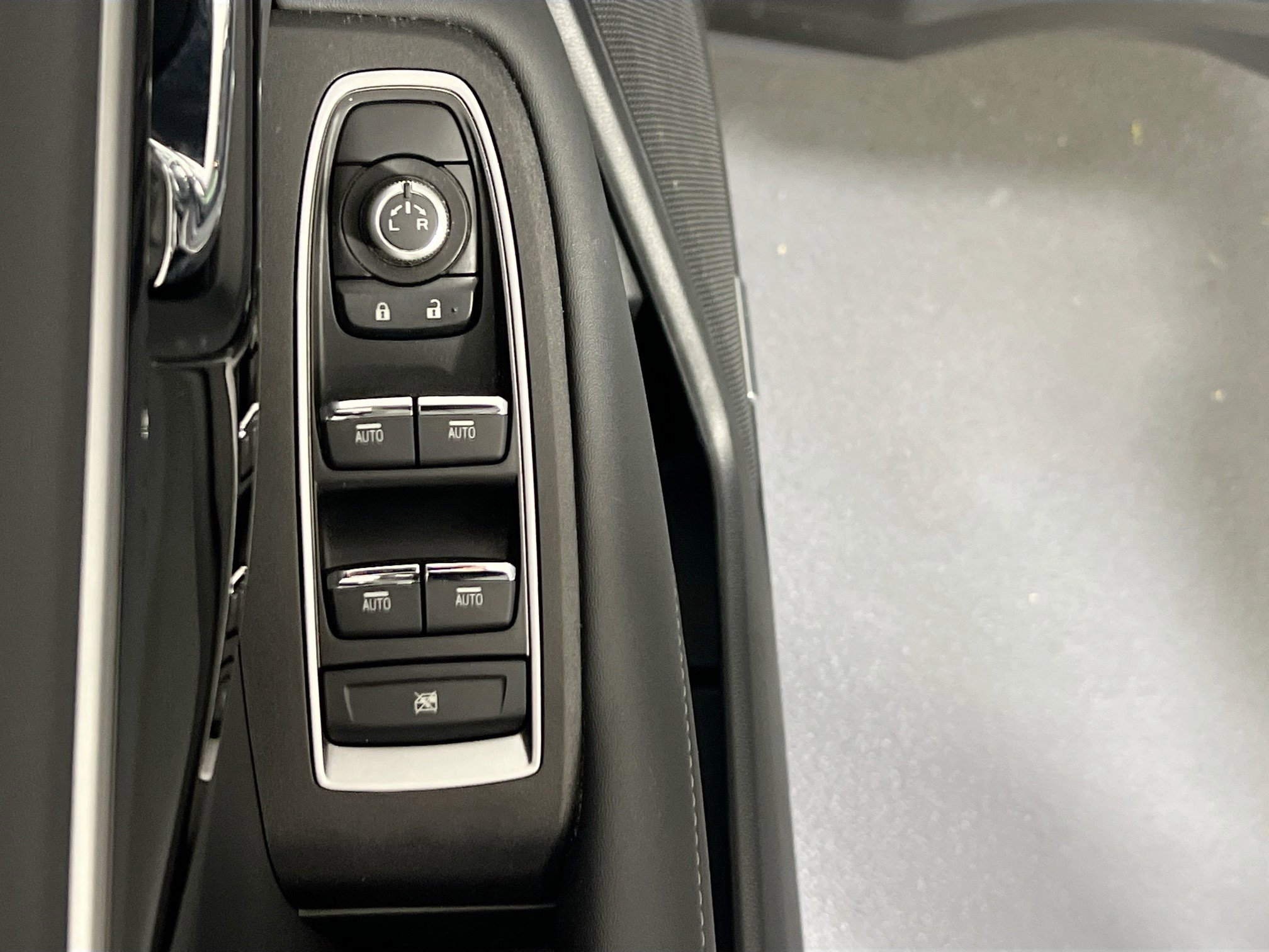 Used 2022 Subaru Outback Limited XT image 18